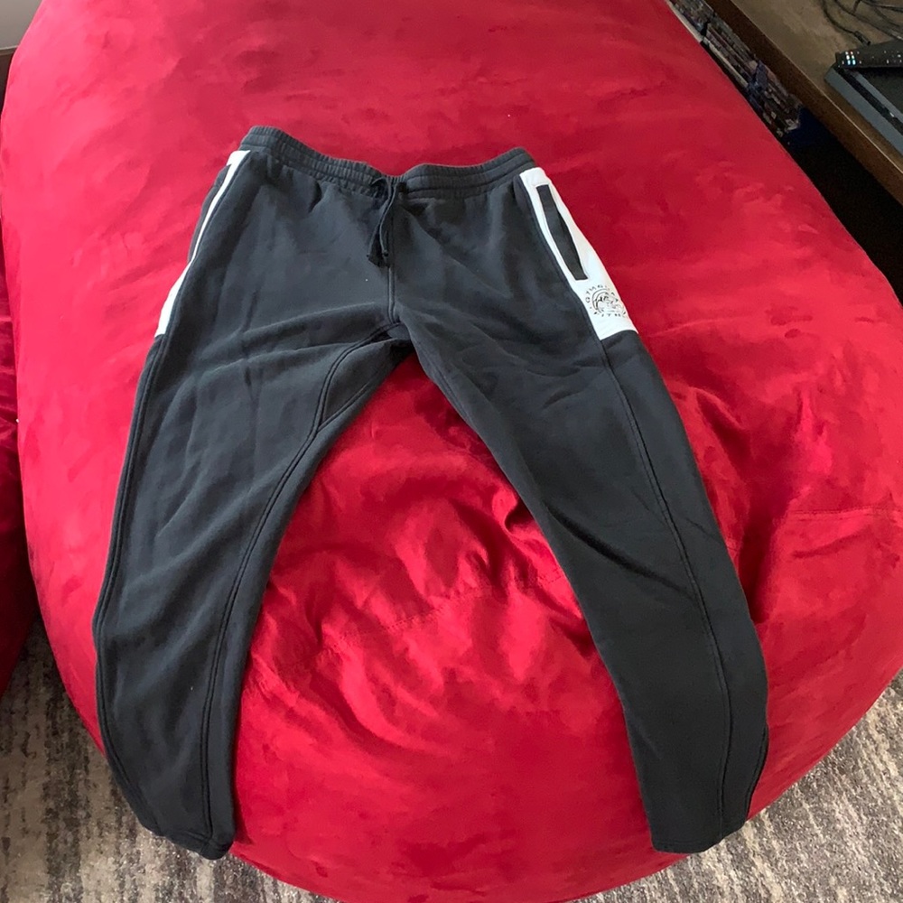COPY - Large Black Gymshark Joggers